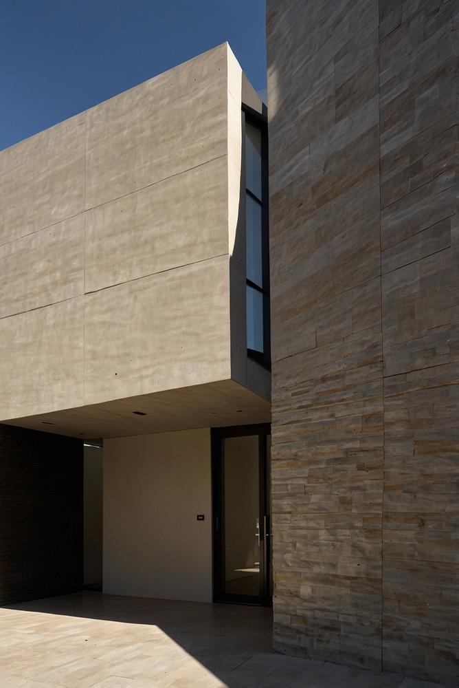 Fassade nach Reinigung zum Imprägnieren und Streichen